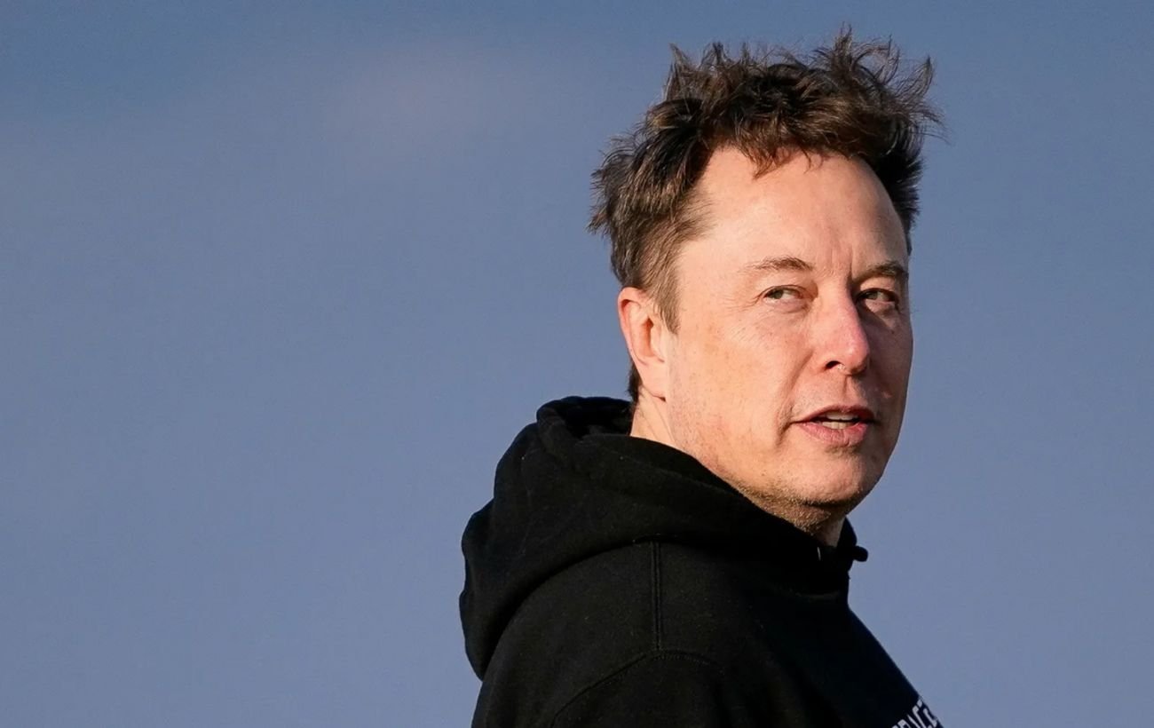 
        Маск хоче навчати Grok на думках працівників SpaceX: що відомо    